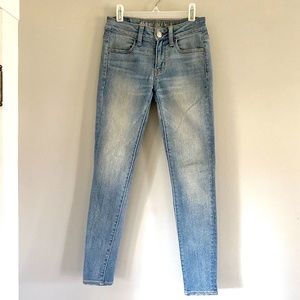 AE Ne(x)t Level Mid-Rise Jegging Light Wash